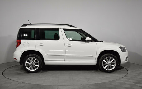 Skoda Yeti I рестайлинг, 2014 год, 1 099 000 рублей, 5 фотография