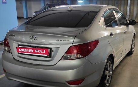 Hyundai Solaris II рестайлинг, 2013 год, 725 000 рублей, 10 фотография