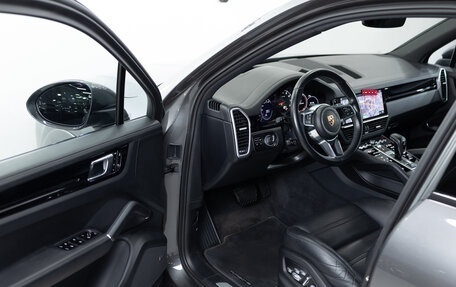 Porsche Cayenne III, 2020 год, 7 490 000 рублей, 7 фотография