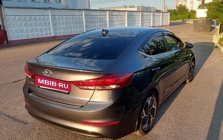 Hyundai Elantra VI рестайлинг, 2017 год, 1 530 000 рублей, 6 фотография