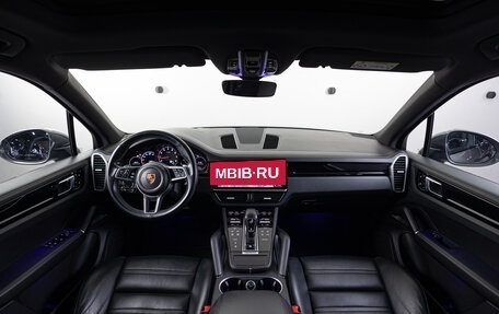 Porsche Cayenne III, 2020 год, 7 490 000 рублей, 23 фотография