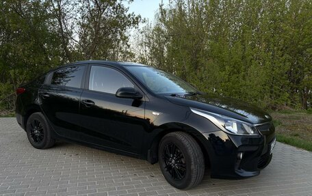 KIA Rio IV, 2017 год, 1 250 000 рублей, 6 фотография