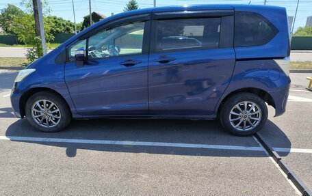 Honda Freed I, 2011 год, 1 250 000 рублей, 10 фотография