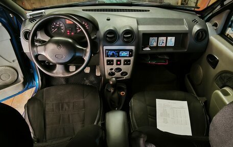 Renault Logan I, 2005 год, 290 000 рублей, 6 фотография