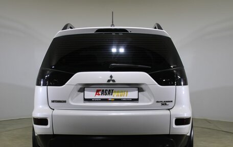 Mitsubishi Outlander III рестайлинг 3, 2010 год, 990 000 рублей, 6 фотография