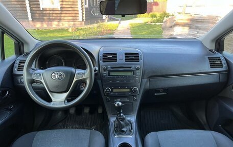 Toyota Avensis III рестайлинг, 2009 год, 950 000 рублей, 4 фотография