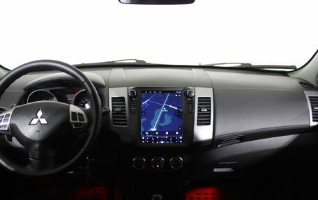 Mitsubishi Outlander III рестайлинг 3, 2010 год, 990 000 рублей, 10 фотография