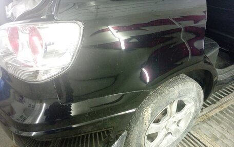 Mitsubishi Outlander III рестайлинг 3, 2004 год, 1 000 000 рублей, 19 фотография