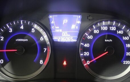 Hyundai Solaris II рестайлинг, 2013 год, 780 000 рублей, 9 фотография