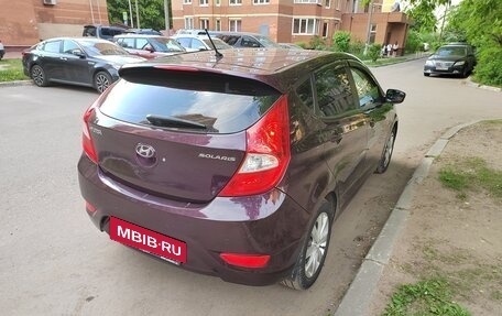 Hyundai Solaris II рестайлинг, 2012 год, 950 000 рублей, 3 фотография