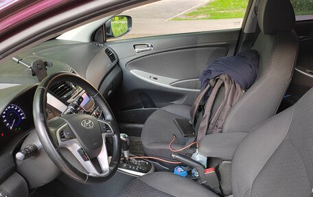 Hyundai Solaris II рестайлинг, 2012 год, 950 000 рублей, 9 фотография
