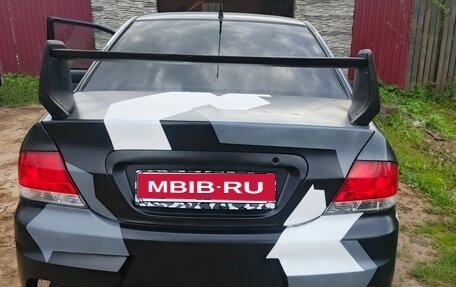 Mitsubishi Lancer IX, 2005 год, 600 000 рублей, 4 фотография