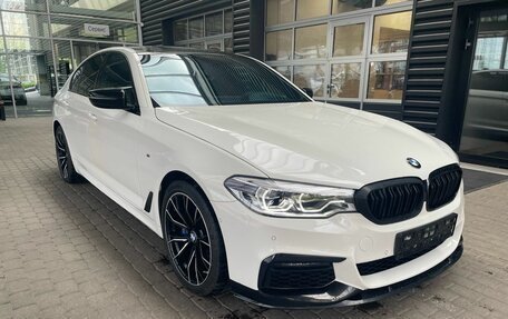BMW 5 серия, 2018 год, 4 190 000 рублей, 3 фотография