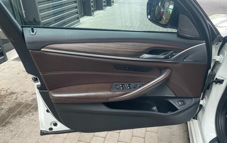 BMW 5 серия, 2018 год, 4 190 000 рублей, 10 фотография