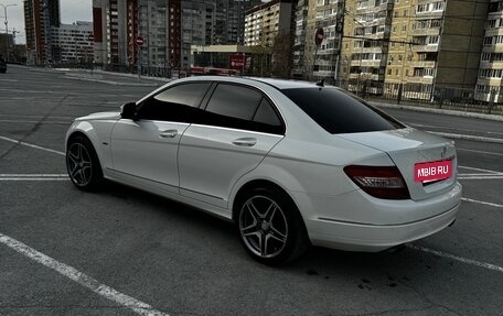 Mercedes-Benz C-Класс, 2008 год, 1 050 000 рублей, 3 фотография
