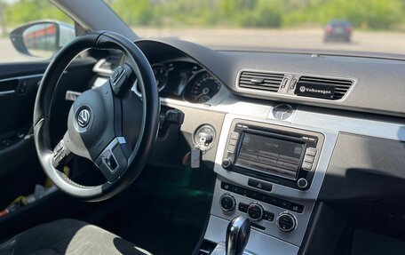 Volkswagen Passat B7, 2012 год, 1 550 000 рублей, 17 фотография