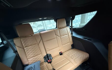 Cadillac Escalade V, 2021 год, 13 400 000 рублей, 13 фотография