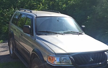Mitsubishi Montero Sport, 2001 год, 550 000 рублей, 2 фотография