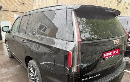 Cadillac Escalade V, 2021 год, 13 400 000 рублей, 12 фотография
