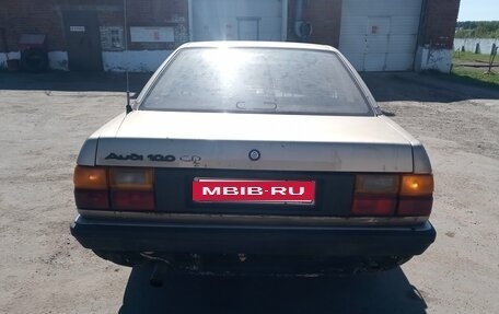 Audi 100, 1986 год, 300 000 рублей, 4 фотография