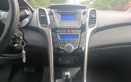 Hyundai i30 II рестайлинг, 2013 год, 1 175 000 рублей, 10 фотография