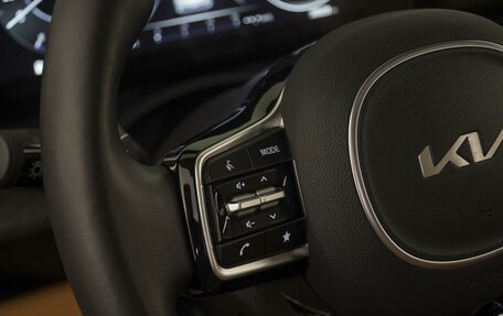 KIA Carnival, 2023 год, 4 725 000 рублей, 15 фотография