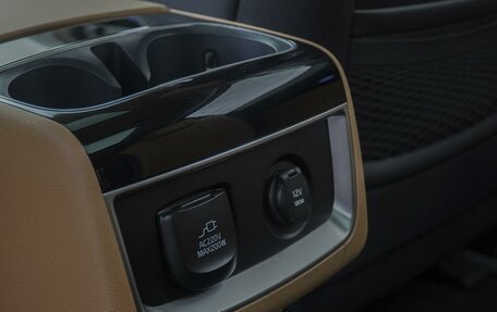 KIA Carnival, 2023 год, 4 725 000 рублей, 18 фотография
