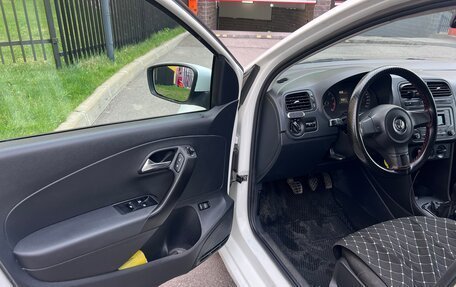 Volkswagen Polo VI (EU Market), 2015 год, 657 000 рублей, 9 фотография
