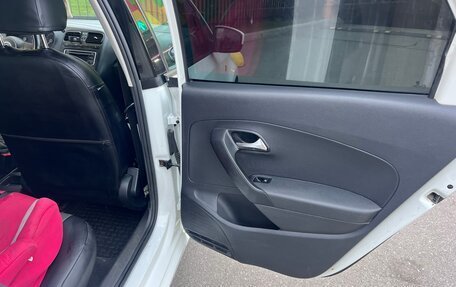 Volkswagen Polo VI (EU Market), 2015 год, 657 000 рублей, 11 фотография
