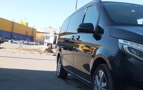 Mercedes-Benz V-Класс, 2016 год, 4 450 000 рублей, 4 фотография