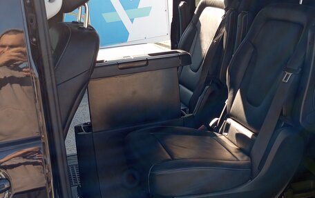 Mercedes-Benz V-Класс, 2016 год, 4 450 000 рублей, 23 фотография