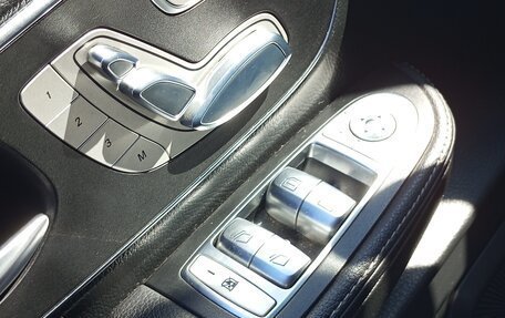 Mercedes-Benz V-Класс, 2016 год, 4 450 000 рублей, 28 фотография