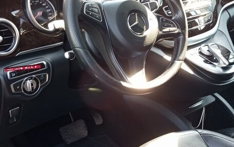 Mercedes-Benz V-Класс, 2016 год, 4 450 000 рублей, 27 фотография