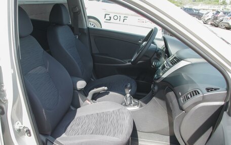Hyundai Solaris II рестайлинг, 2014 год, 980 000 рублей, 8 фотография