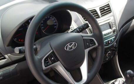 Hyundai Solaris II рестайлинг, 2014 год, 980 000 рублей, 13 фотография
