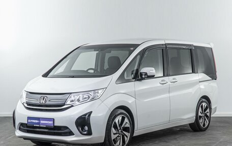 Honda Stepwgn IV, 2019 год, 2 430 000 рублей, 5 фотография