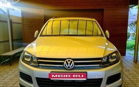 Volkswagen Touareg III, 2011 год, 2 400 000 рублей, 9 фотография