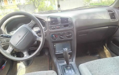 Mitsubishi Galant VIII, 1994 год, 170 000 рублей, 3 фотография