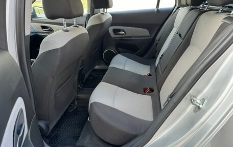 Chevrolet Cruze II, 2013 год, 637 000 рублей, 15 фотография
