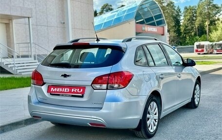 Chevrolet Cruze II, 2013 год, 637 000 рублей, 4 фотография
