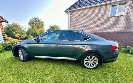 Skoda Superb III рестайлинг, 2019 год, 2 900 000 рублей, 9 фотография