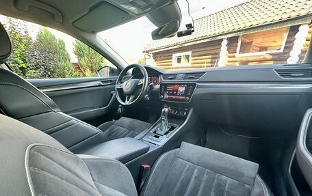 Skoda Superb III рестайлинг, 2019 год, 2 900 000 рублей, 15 фотография