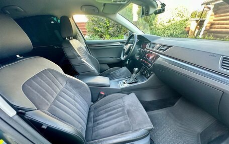 Skoda Superb III рестайлинг, 2019 год, 2 900 000 рублей, 18 фотография