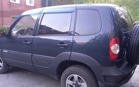 Chevrolet Niva I рестайлинг, 2013 год, 579 000 рублей, 5 фотография