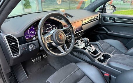 Porsche Cayenne III, 2021 год, 13 990 000 рублей, 9 фотография