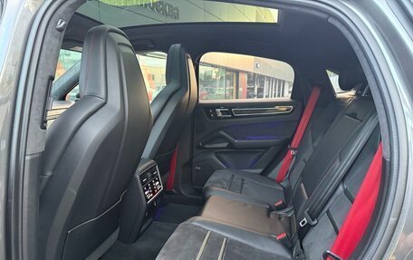 Porsche Cayenne III, 2021 год, 13 990 000 рублей, 13 фотография