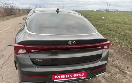 KIA K5, 2020 год, 2 300 000 рублей, 2 фотография