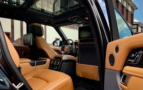 Land Rover Range Rover IV рестайлинг, 2021 год, 12 500 000 рублей, 6 фотография