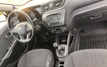KIA Rio III рестайлинг, 2013 год, 850 000 рублей, 7 фотография