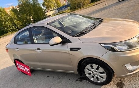 KIA Rio III рестайлинг, 2013 год, 850 000 рублей, 2 фотография
